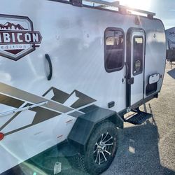 2023 Dutchmen RV Coleman Rubicon 1200 Series 1400BH