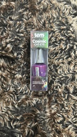 Red Carpet Manicure Cosmic Cat-Eye Two-Toned Magnetic Gel Polish.