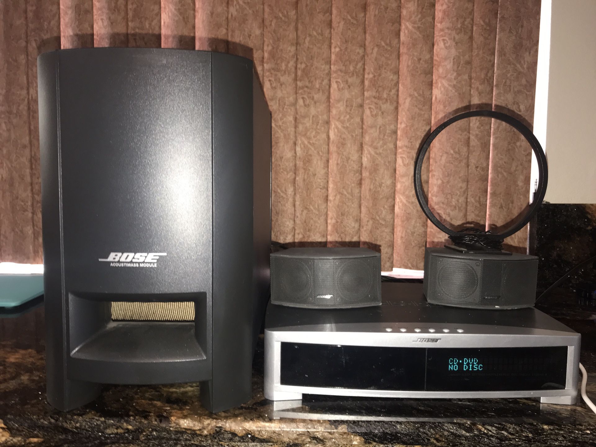 Bose 321 GS Series III DVD Home Entertainment System