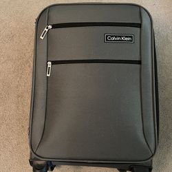 Calvin Klein Carry On Luggage Excellent Condition 