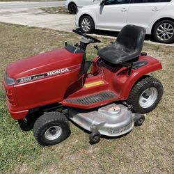 Honda Tractor Lawn Mower 