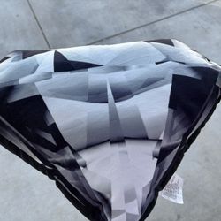  Diamond Decorating Pillow