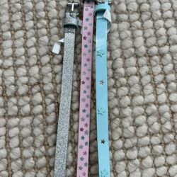 Girls Size Small Belts (3)