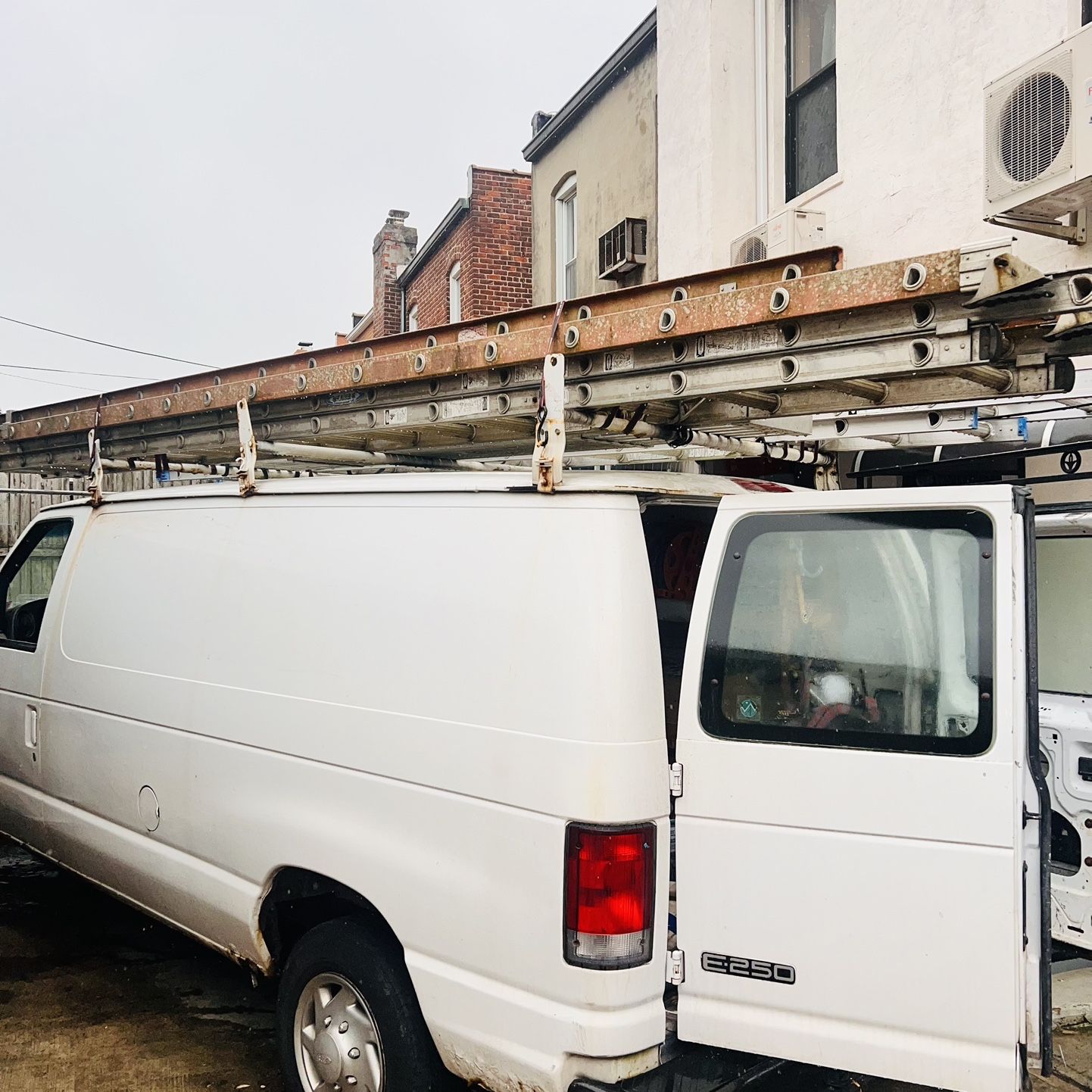 2000 Ford Econoline