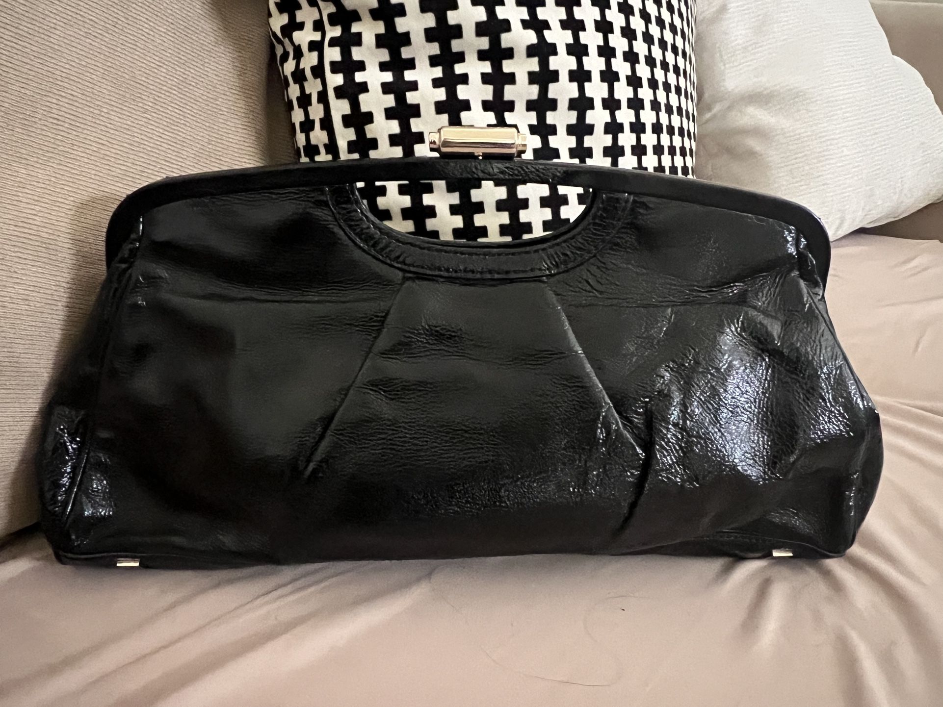 Handbag/clutch (Elliott Lucca)