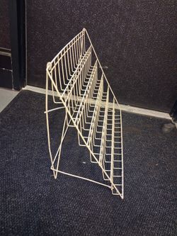 Metal book rack