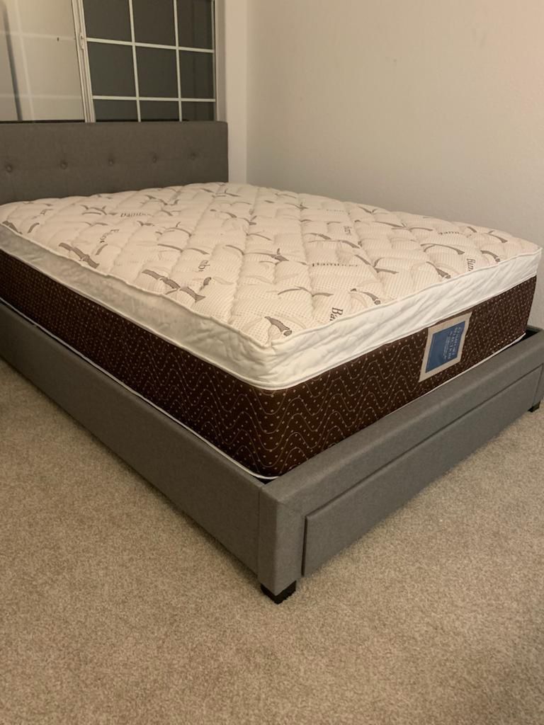 Queen Bed With Pillowtop Bamboo Mattress Only $425 Full Size $400