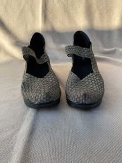 Stretchy Slip-on Wedge Shoes