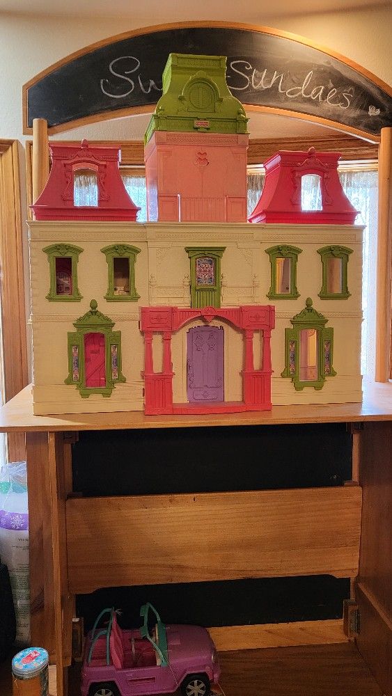 Princess Doll House