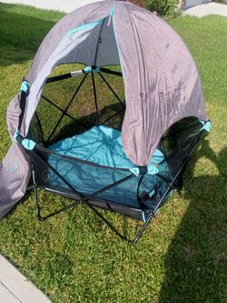 Travel Ready ,, Childs Play pen ... Easy set up