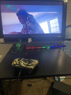 Xbox One (doesn’t Come With Tv)
