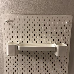 pegboard and accessories