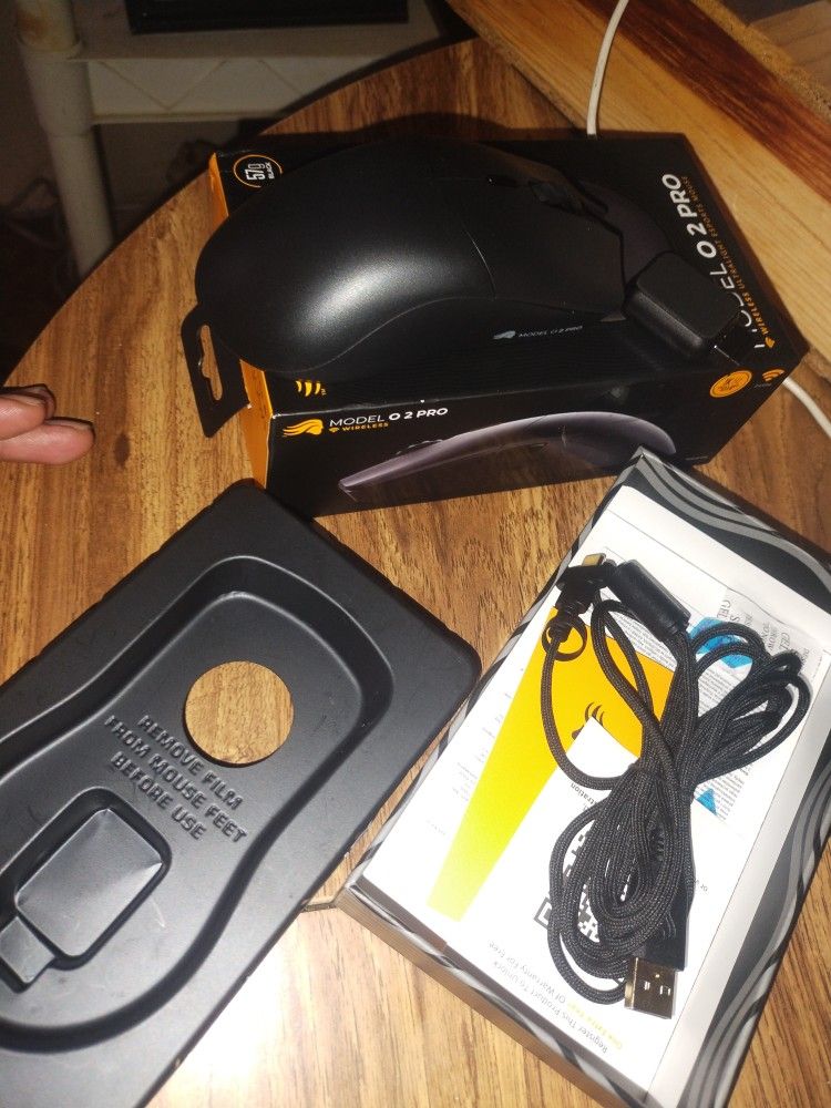 Glorious Wireless Gaming Mouse 20$