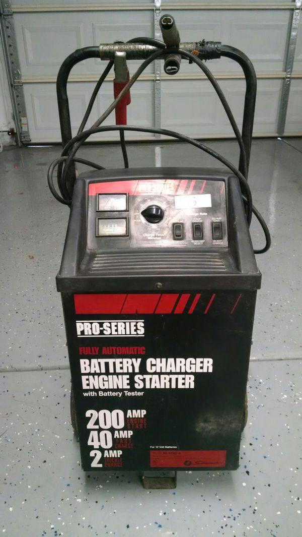 Amazon Com Schumacher Sc1325 6 12v Wheeled Fully Automatic Battery