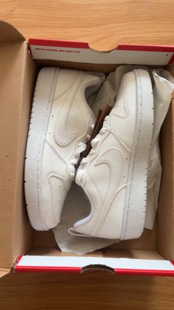 Nike court Borough Low Recraft White Size 5Y New with box