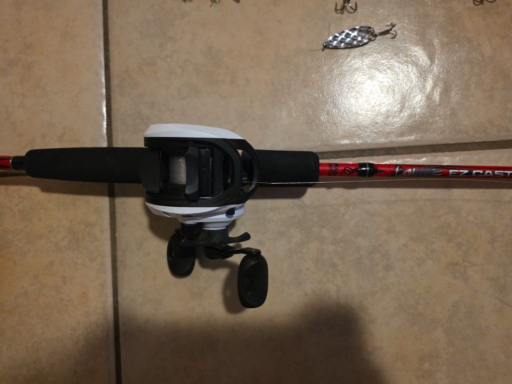 Fishing Rod And Baits READ DESCRIPTION 