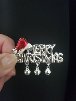 Merry Christmas pin