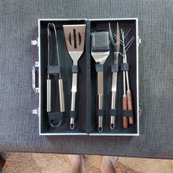 Grilling Tool Set In Metal Carrying Case