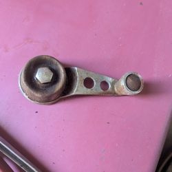 GM WOOD GRAIN DETAIL WINDOW HAND CRANK 