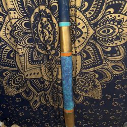 Authentic Hand carved didgeridoo *heavy*