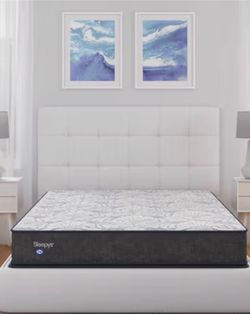 Used queen mattress excellent condition