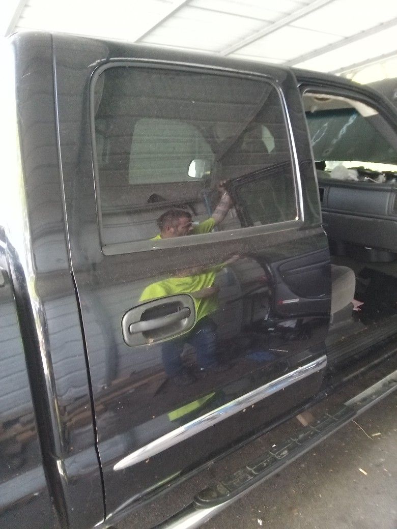 99-06 Chevy/GMC Rear Doors