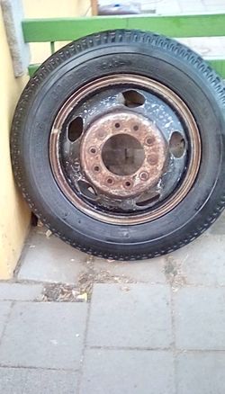 RV 7.50-20. TEN LUG