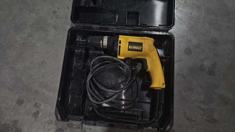 Dewalt Corded Drywall Screw Gun