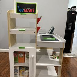 Grocery Store Pretend Play