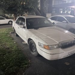 2000 Grand Marquis 