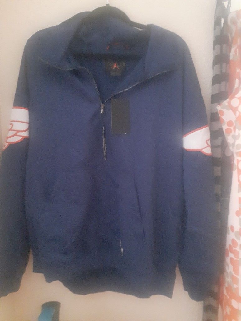 Michael Jordan Pull Over