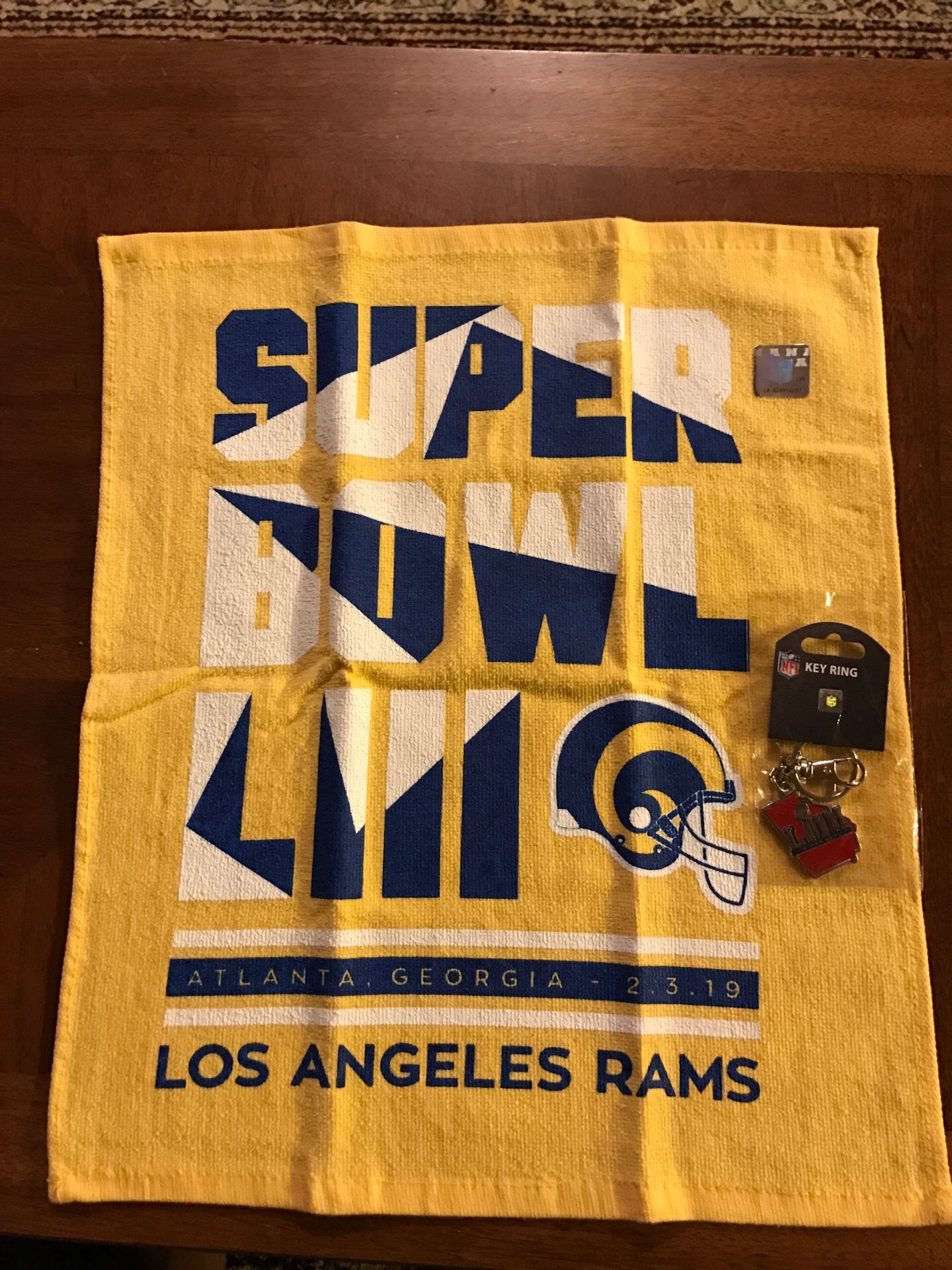 LA Rams Super Bowl LIII with key chain Memorabilia