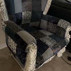 Velvet Armchair 