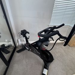 Peloton Bike 
