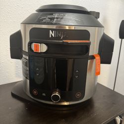 Ninja Foodie Pressure Cooker 