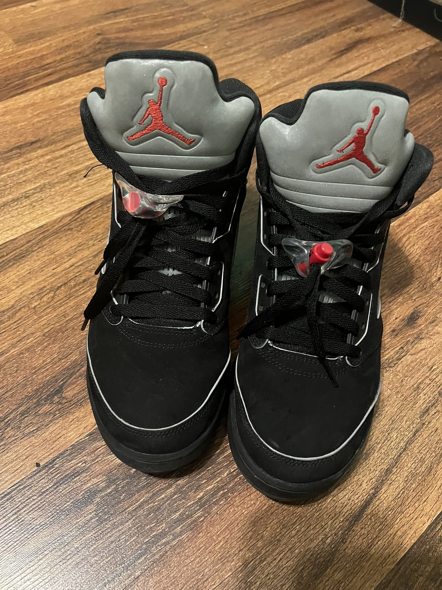 jordan 5 metalic black