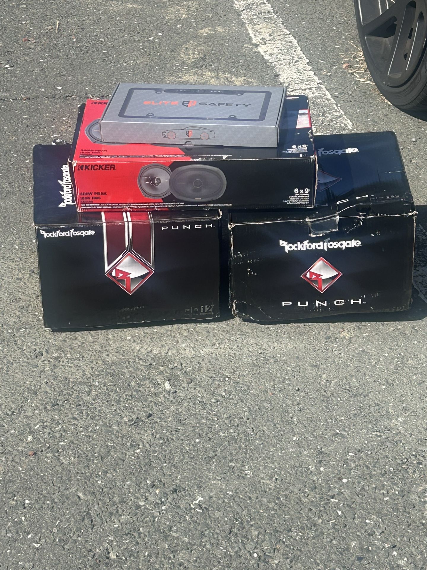Speakers And Backup Camera