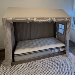 Pottery Barn Canopy Bed