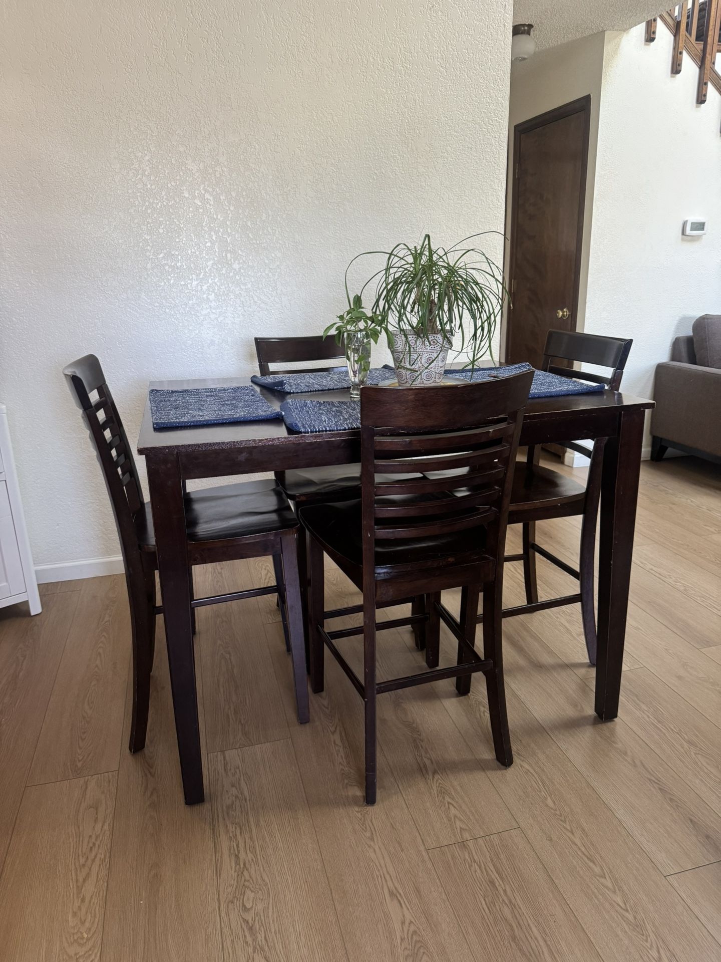 Table And Chairs