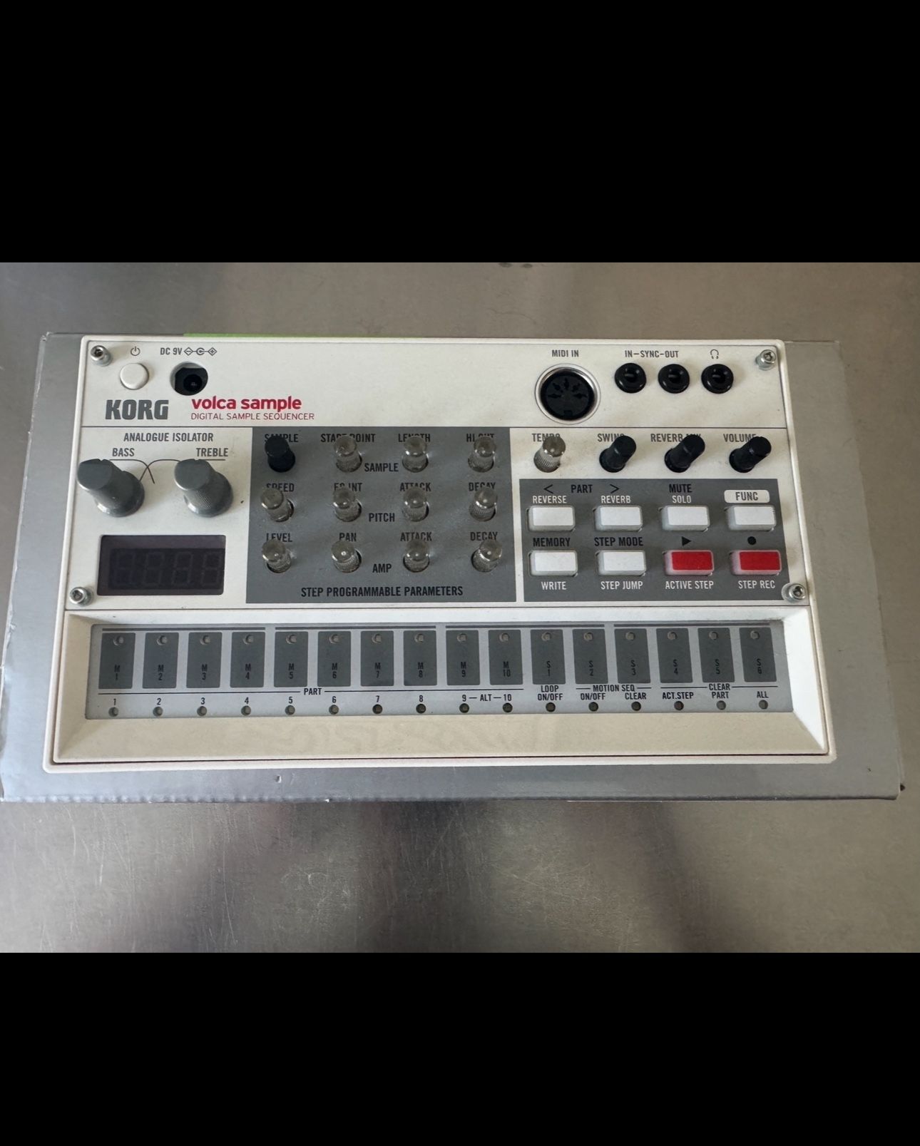 Korg Volca Sample – Great for Beginners & Pros, Portable, Excellent Condition