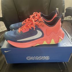 Nike Giannis Immortality 2's