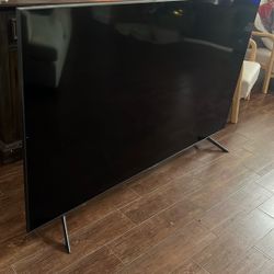 Samsung 75in TV LCD Cracked 