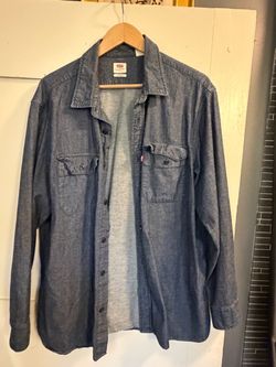 Levi's Chambray Button-Up Shirt
