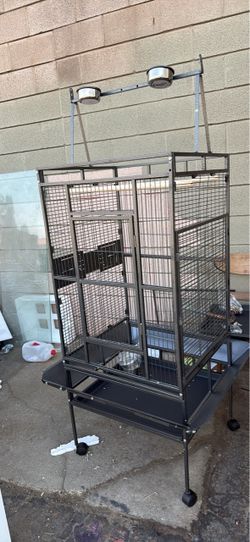 Large Bird Cage with Play Top and Stand