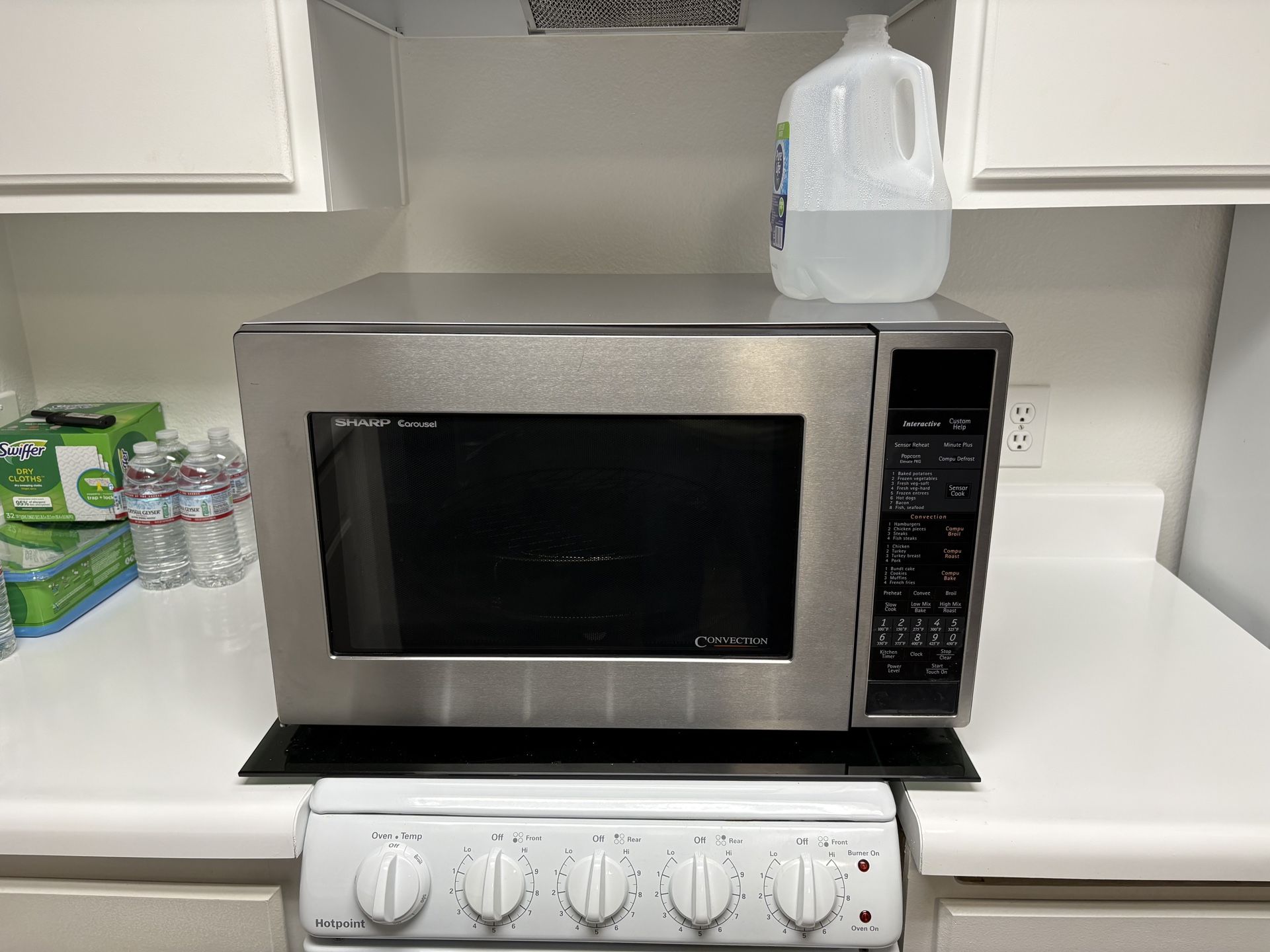 Sharp Carousel convection microwave