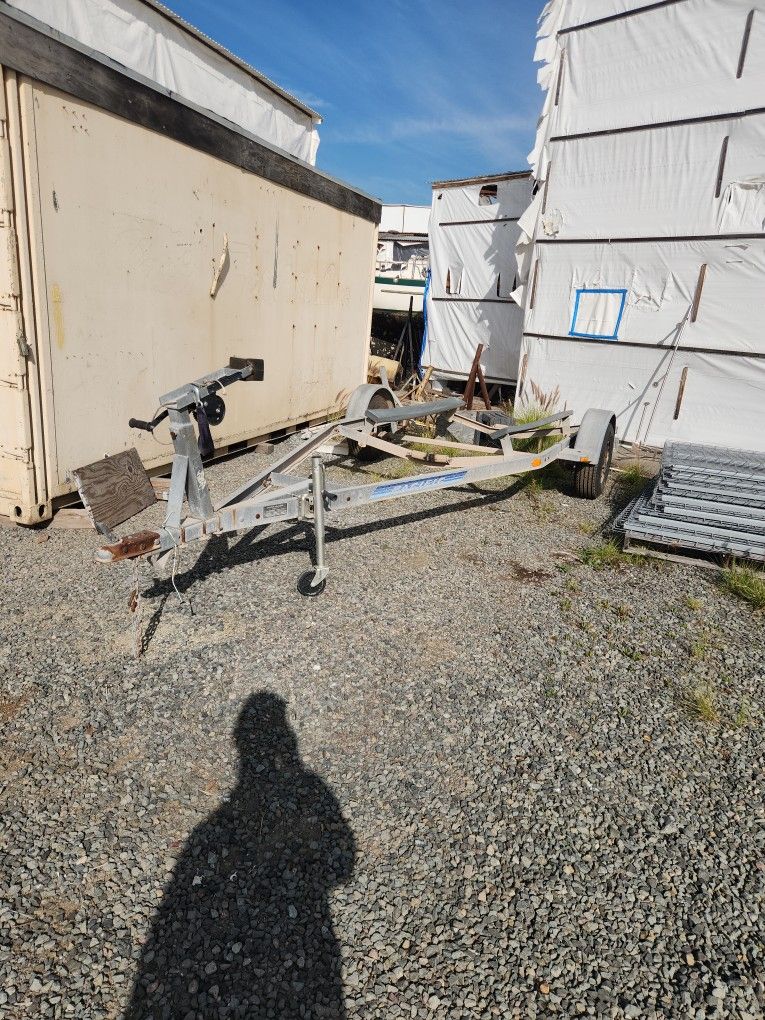 Pacific Boat Trailer 18 Fotter