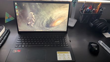 ASUS Vivobook Go Laptop – Ryzen 3 – Windows 11