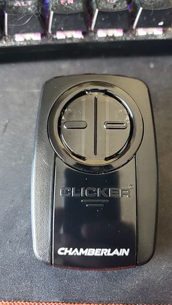 Chamberlain Clicker Universal Garage Door Opener