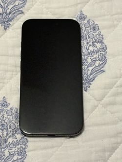 Apple iPhone  16 pro 128 GB Space Gray