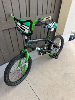 Boys bike